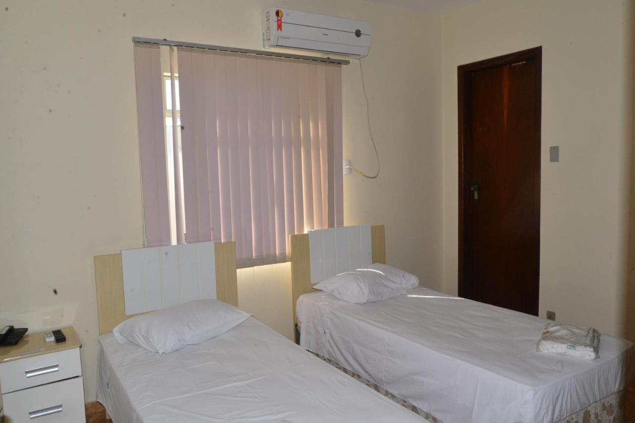 Hotel D' Lucca Ubá Habitación foto